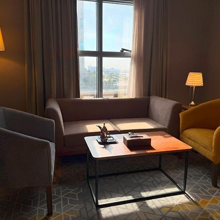 Crown Town Hotel Cidde Dış mekan fotoğraf