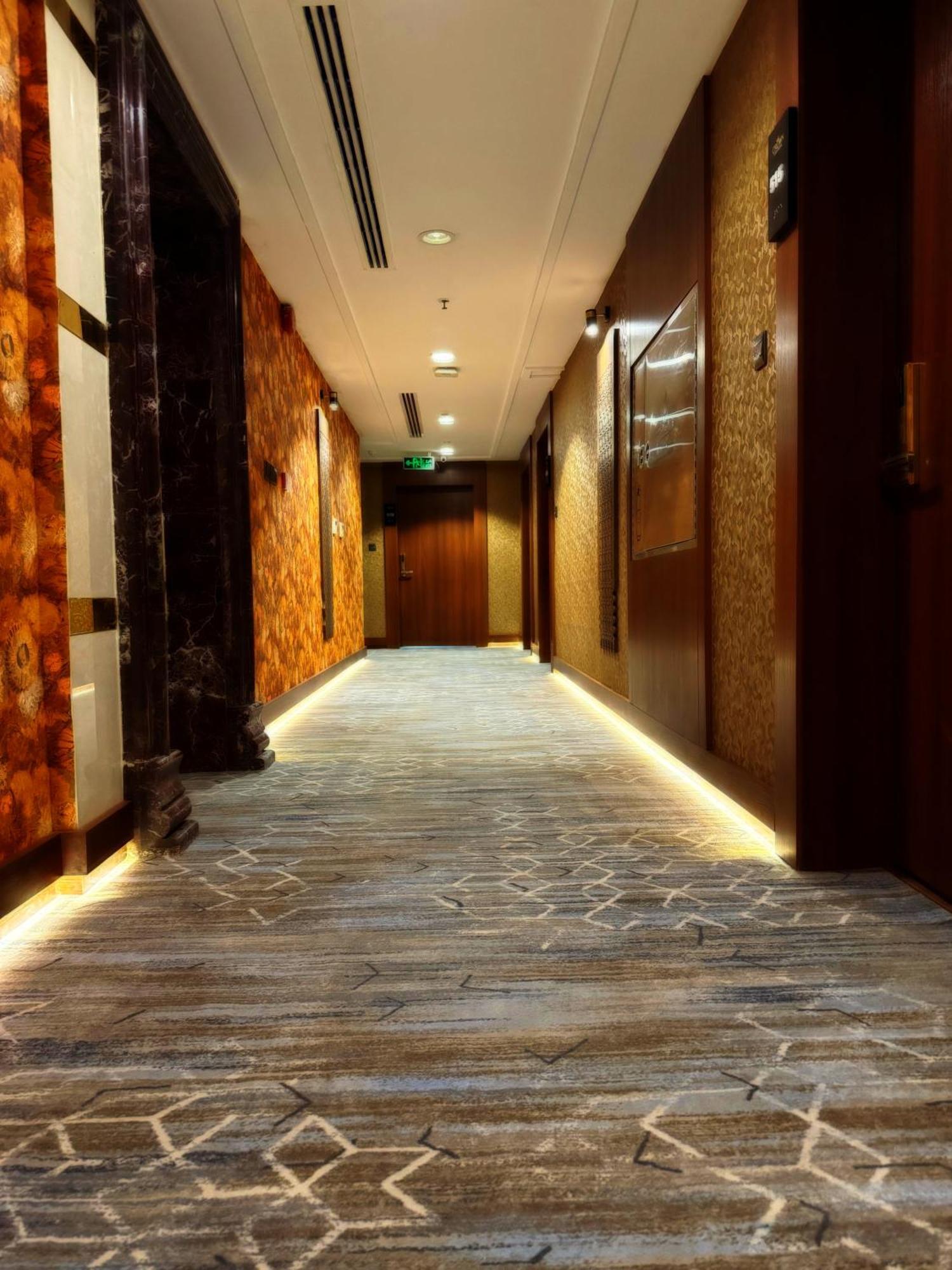 Crown Town Hotel Cidde Dış mekan fotoğraf